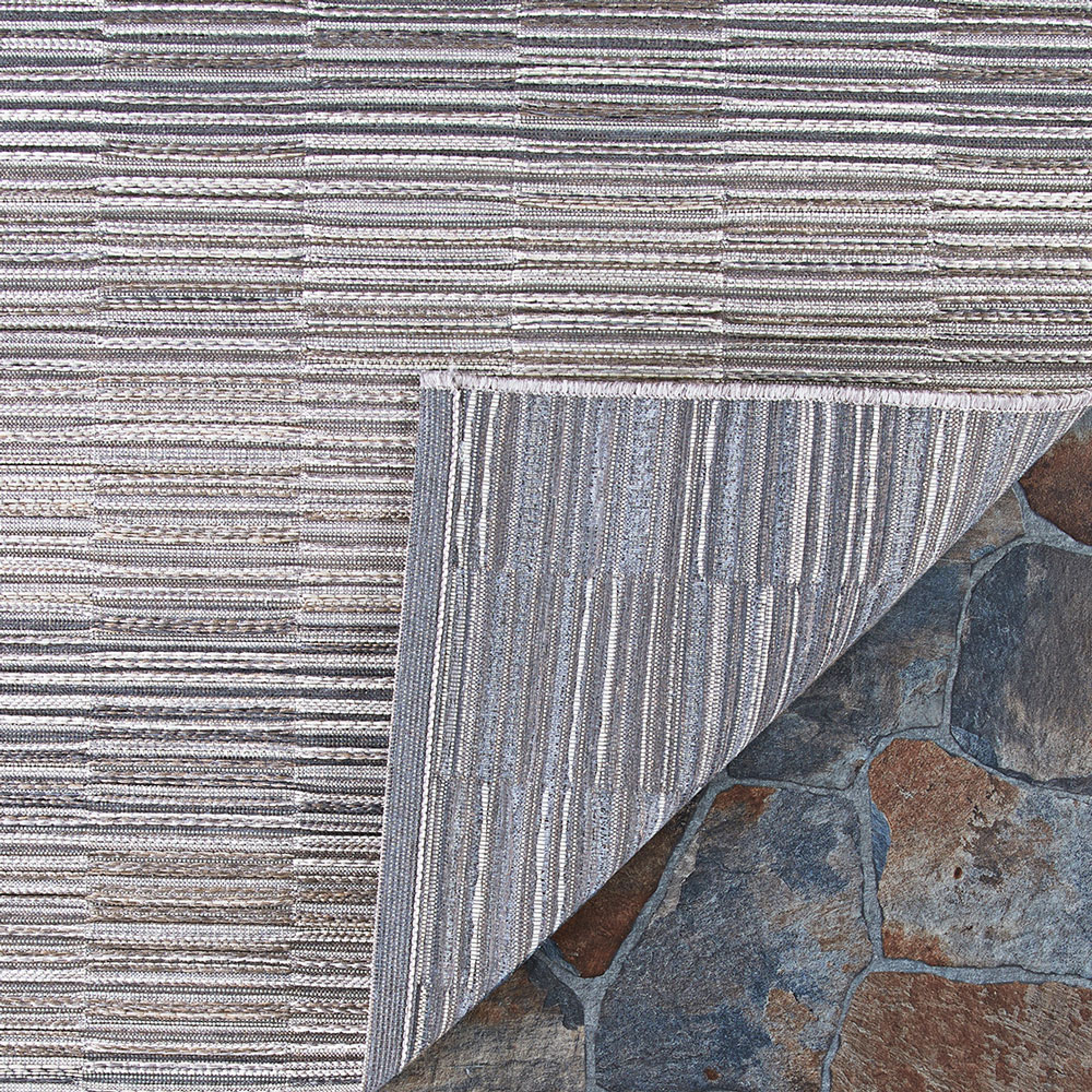 Couristan Cape Fayston Silver/Charcoal Indoor/Outdoor Rug | AuthenTEAK