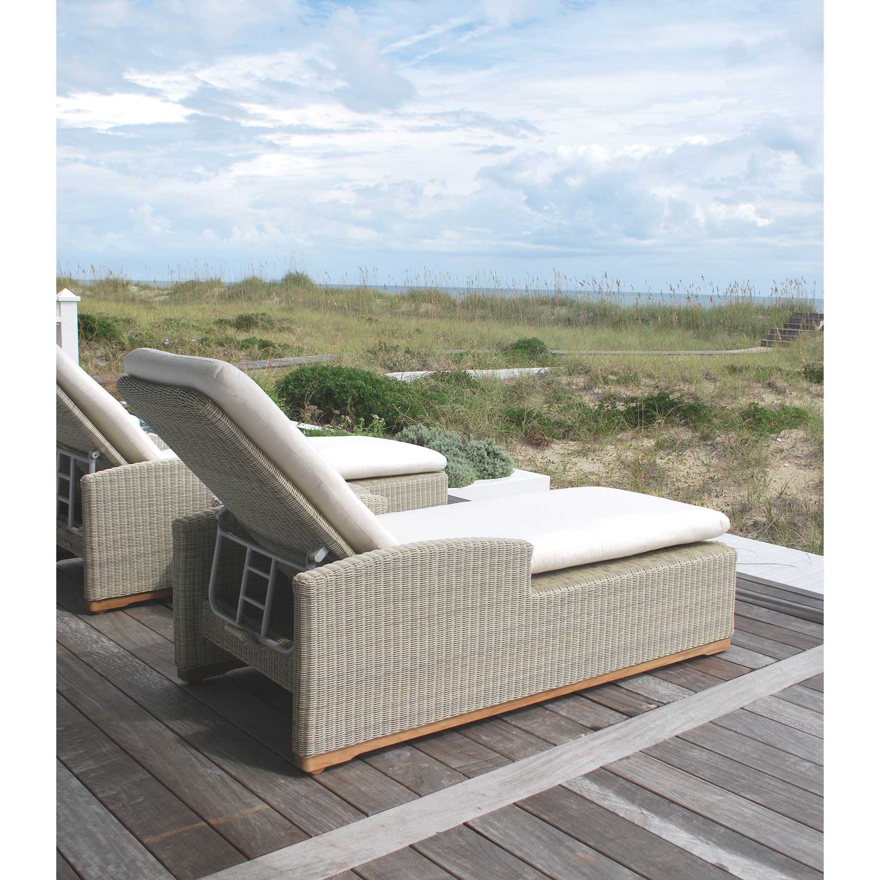 Kingsley Bate Westport Woven Chaise Lounge with Wheels | AuthenTEAK