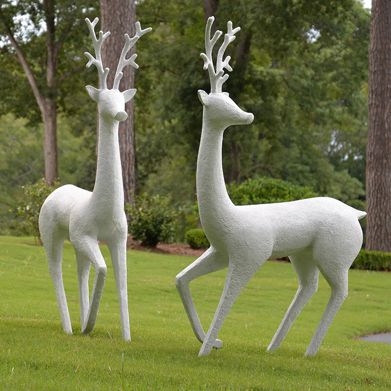 Enduraleaf Standing Deer Outdoor Decor - Set of 2 | AuthenTEAK