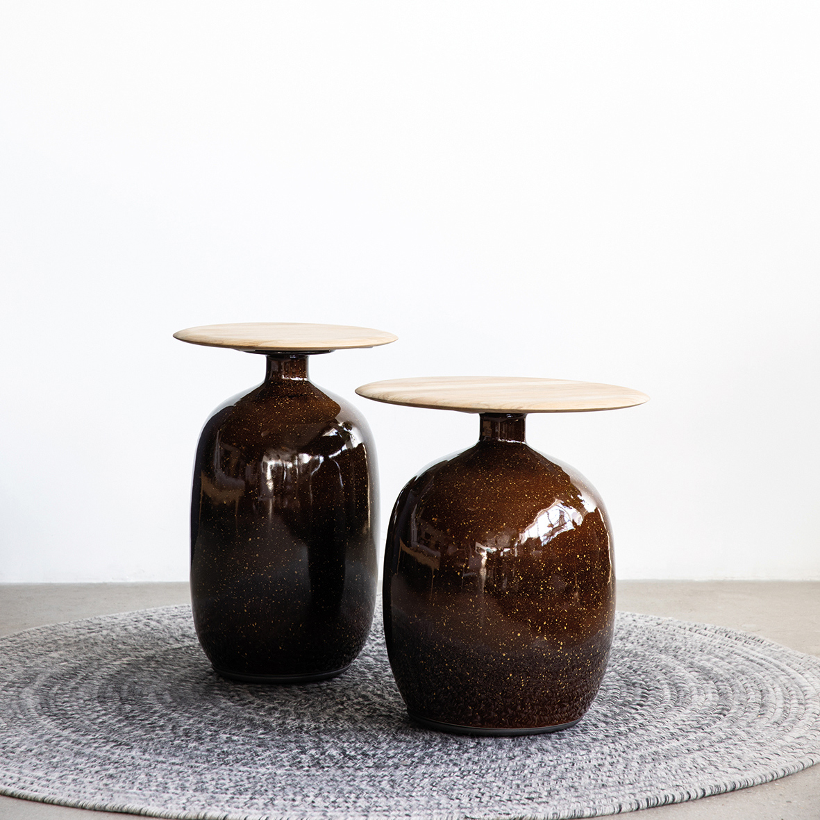 Gloster Blow 14" Ceramic Round High Side Table AuthenTEAK